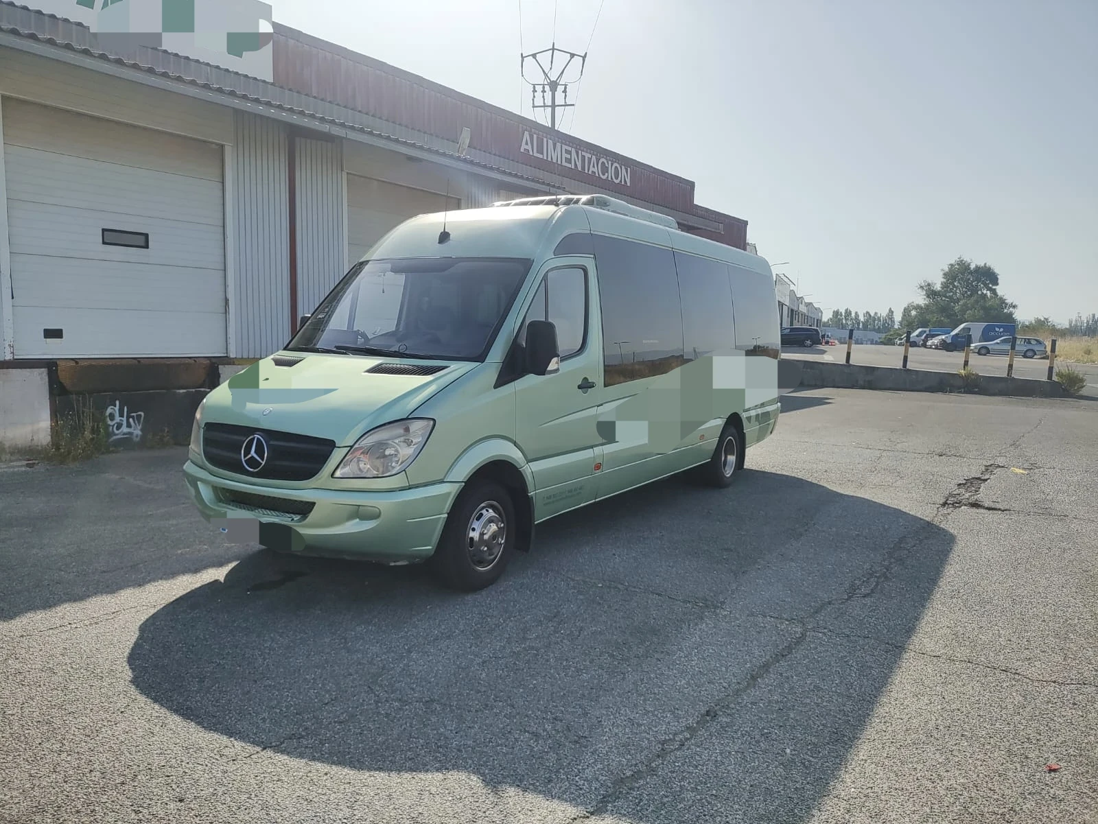 Mercedes-Benz Sprinter 518