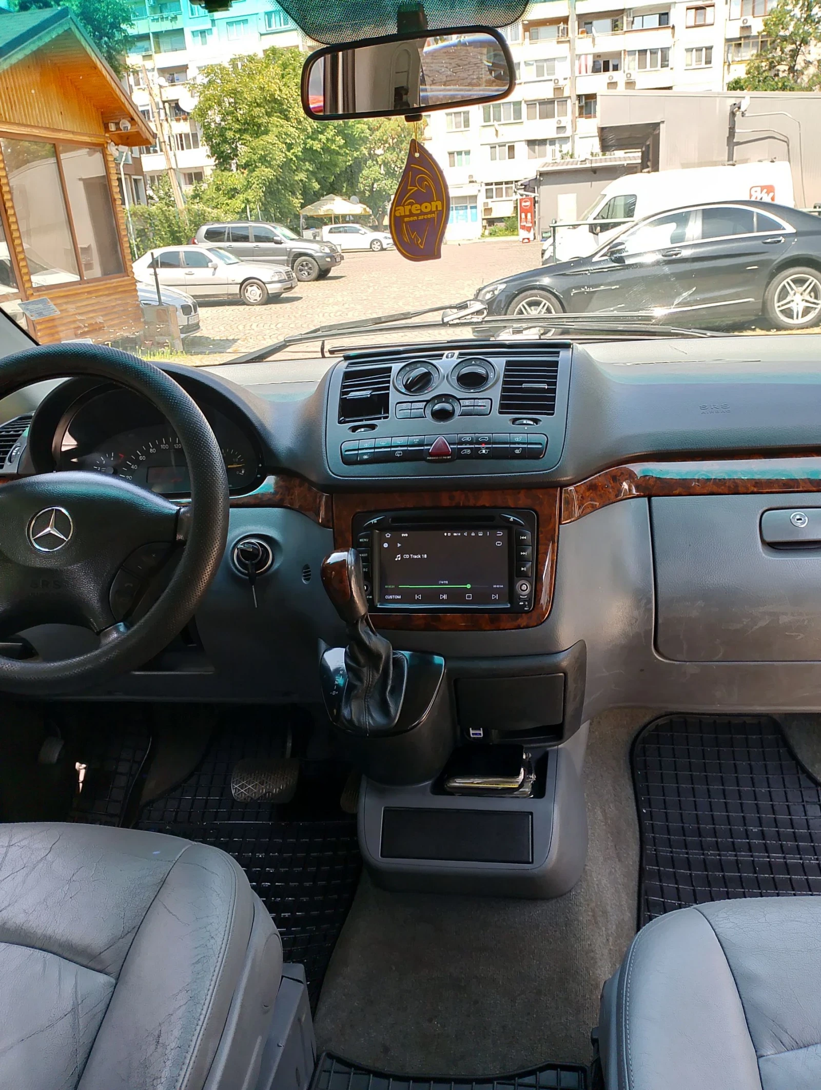 Mercedes-Benz Viano 2.2 cdi ambiente ! , снимка 11 - Бусове и автобуси - 55433208