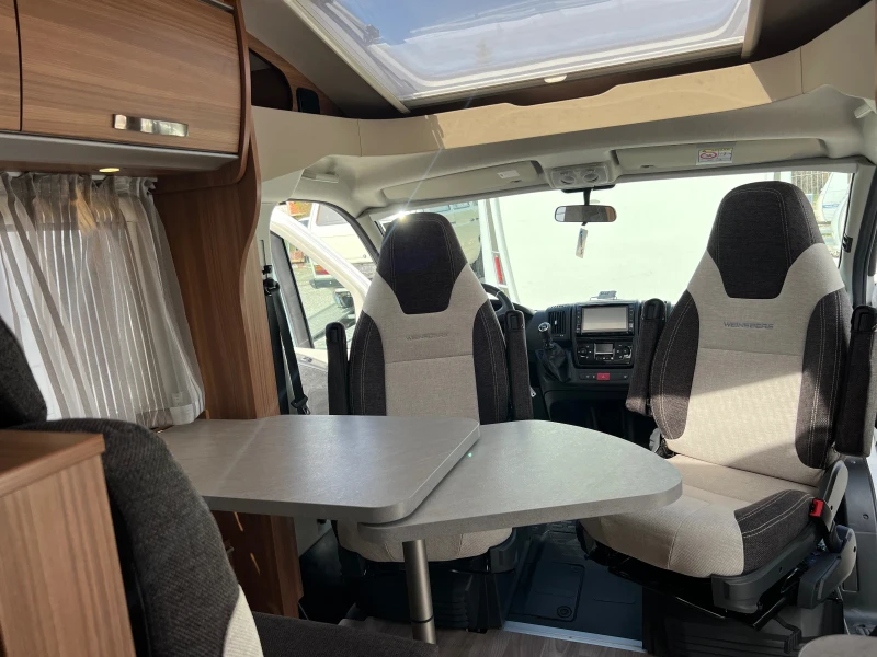 Кемпер Weinsberg CaraCompact Pepper Edition Надуваем Форцелт, снимка 9 - Каравани и кемпери - 49859217