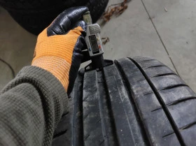 Гуми Летни 225/40R18, снимка 5