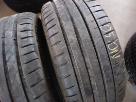 Гуми Летни 225/40R18, снимка 4 - Гуми и джанти - 42796923