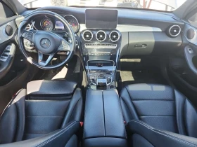 Mercedes-Benz C 300 CARFAX /Кожа/Нави/Подгрев/Панорама/ФИНАНСИРАНЕ, снимка 10