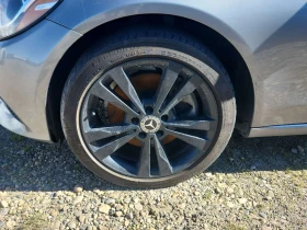 Mercedes-Benz C 300 CARFAX /Кожа/Нави/Подгрев/Панорама/ФИНАНСИРАНЕ, снимка 6