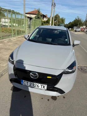  Mazda 2