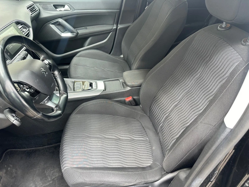 Peugeot 308 1.6hdi AUTOMATIC/ NAVI / 2017 / , снимка 8 - Автомобили и джипове - 45063745