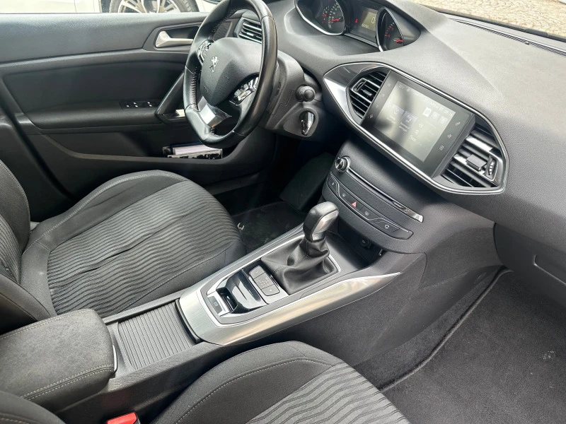 Peugeot 308 1.6hdi AUTOMATIC/ NAVI / 2017 / , снимка 9 - Автомобили и джипове - 45063745