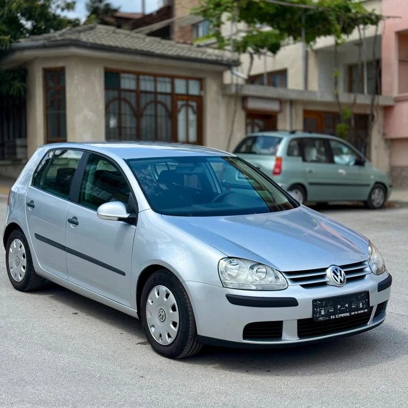 VW Golf 1.9 TDI * ТОП Състояние* * Гарантирани км* , снимка 3 - Автомобили и джипове - 51226877
