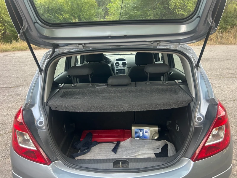 Opel Corsa 1.3cdti, снимка 11 - Автомобили и джипове - 51596394