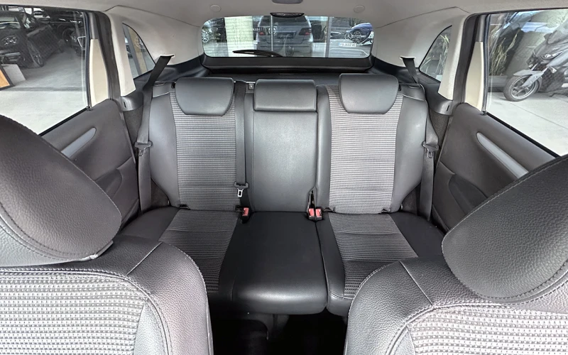 Mercedes-Benz B 200 CDI, снимка 8 - Автомобили и джипове - 51741657