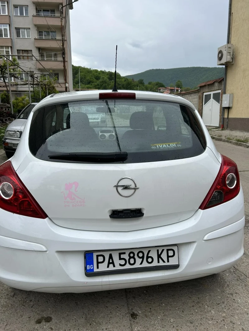 Opel Corsa, снимка 2 - Автомобили и джипове - 51779969