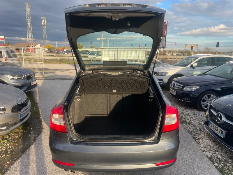 Skoda Octavia 2.0 TDi TOP, снимка 12 - Автомобили и джипове - 52386181