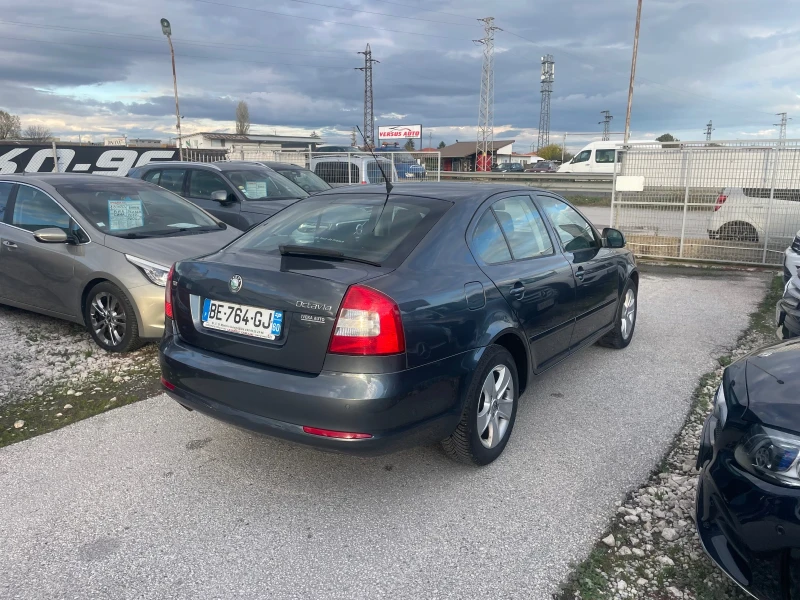 Skoda Octavia 2.0 TDi TOP, снимка 4 - Автомобили и джипове - 52386181