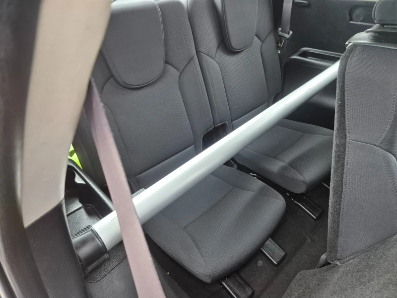 Kia Carens 1.7 CRDI, 7mesta, снимка 13 - Автомобили и джипове - 52678512