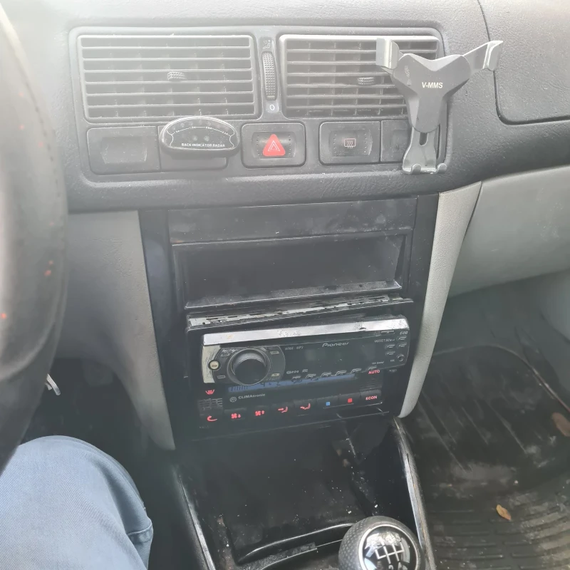 VW Golf 4, снимка 11 - Автомобили и джипове - 52909375