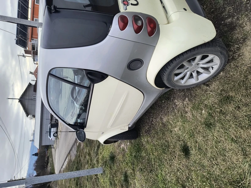 Smart Fortwo, снимка 8 - Автомобили и джипове - 52947620