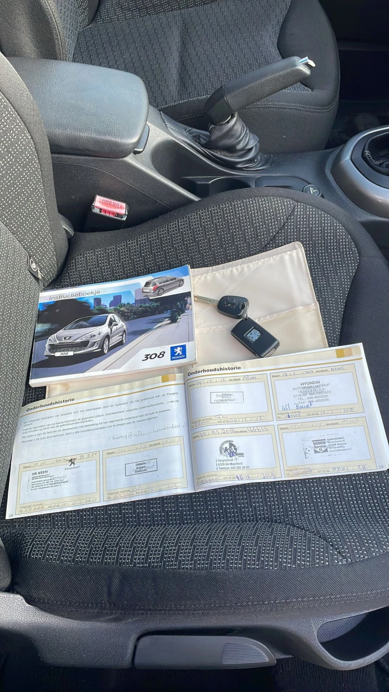 Peugeot 308 SW, снимка 12 - Автомобили и джипове - 53262904