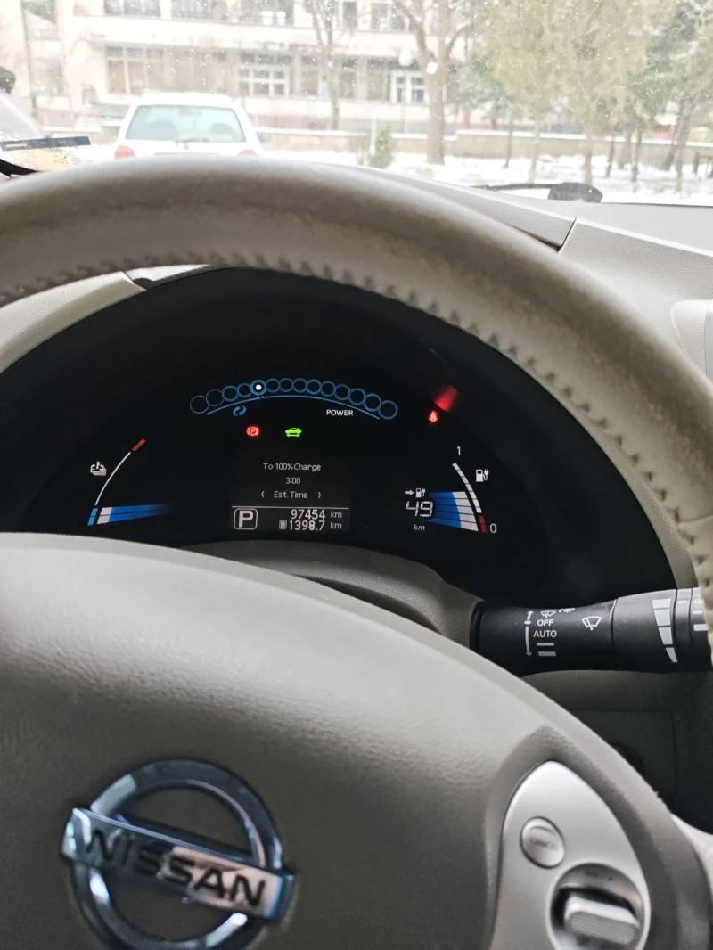 Nissan Leaf , снимка 4 - Автомобили и джипове - 53334941