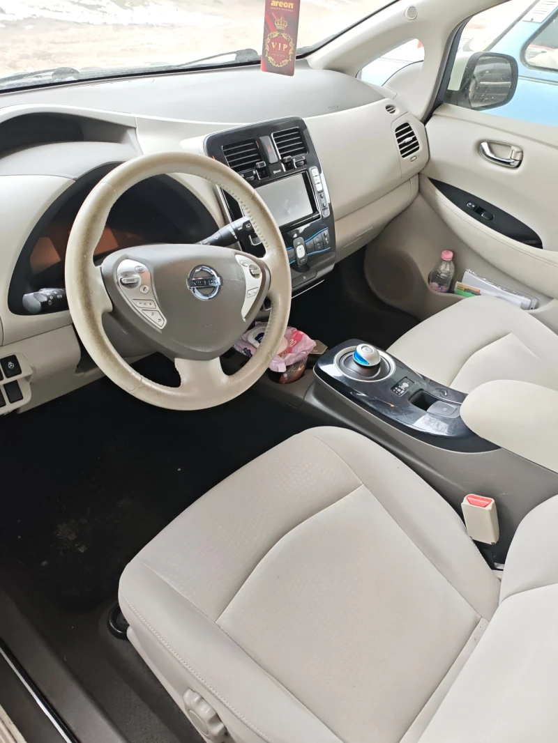 Nissan Leaf , снимка 7 - Автомобили и джипове - 53334941