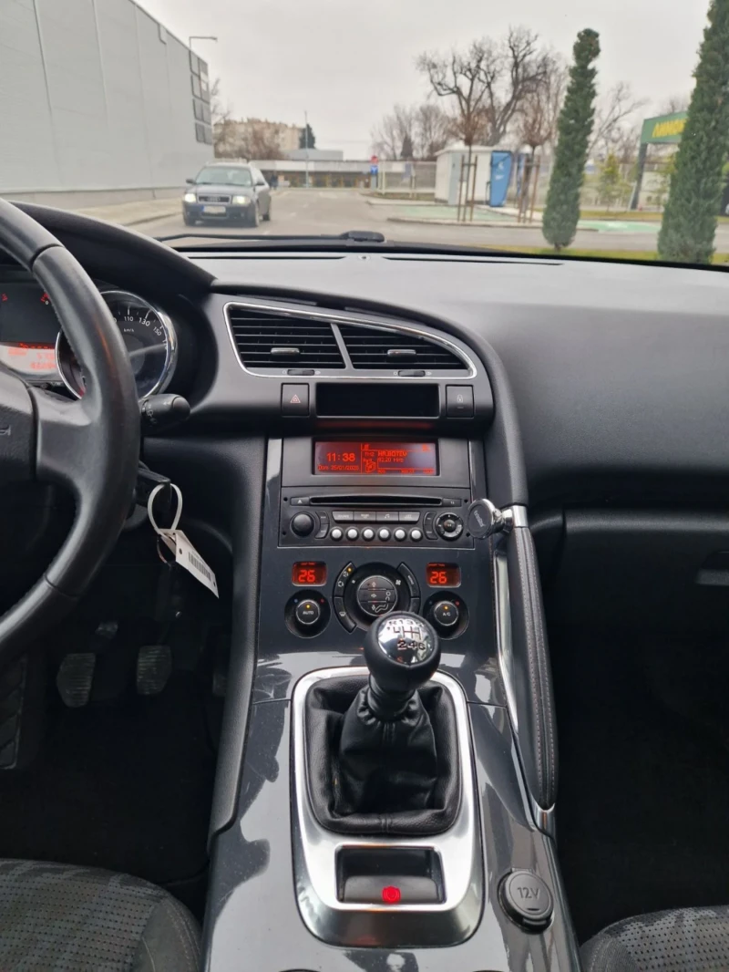 Peugeot 3008 2.0 HDI.150 к.с, снимка 12 - Автомобили и джипове - 53351947