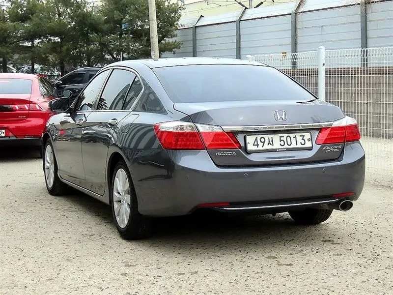 Honda Accord 2.4 - САМО 30% АВАНС, снимка 9 - Автомобили и джипове - 56219951