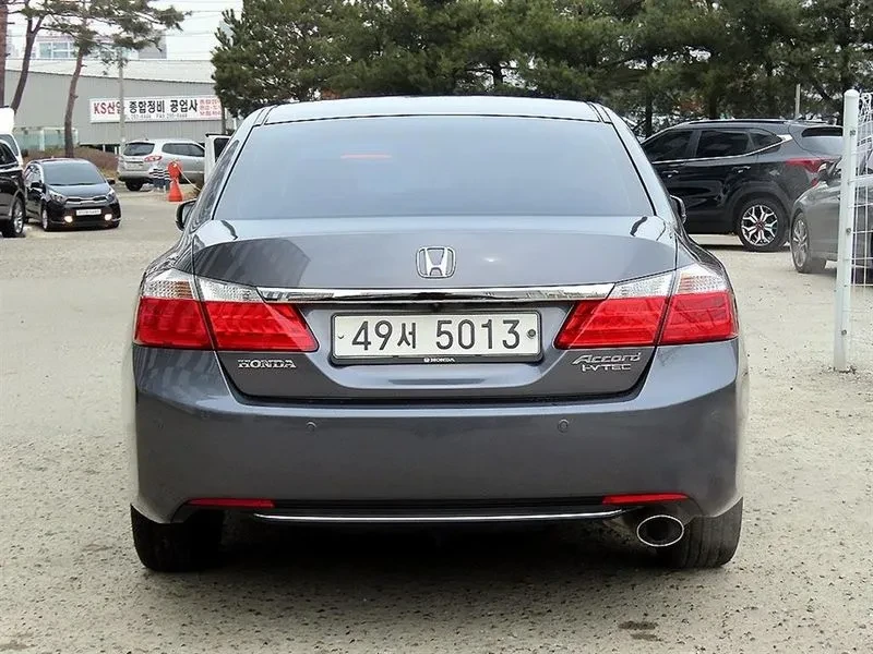 Honda Accord 2.4 - САМО 30% АВАНС, снимка 11 - Автомобили и джипове - 56219951