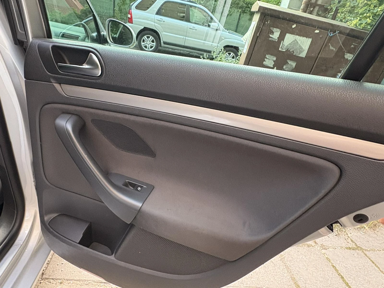 VW Golf Variant 1.9TDI - изображение 7