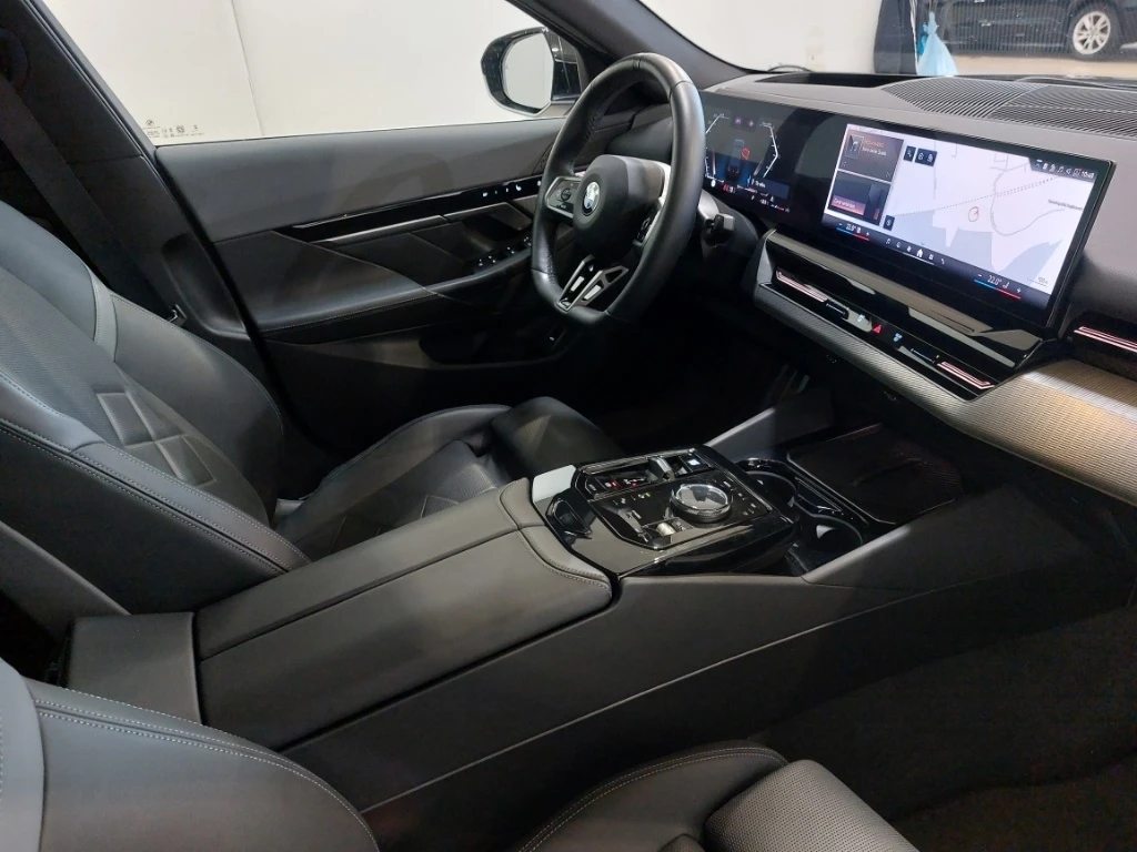 BMW 520 xDrive - изображение 7