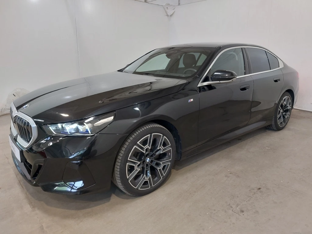 BMW 520 xDrive - изображение 3
