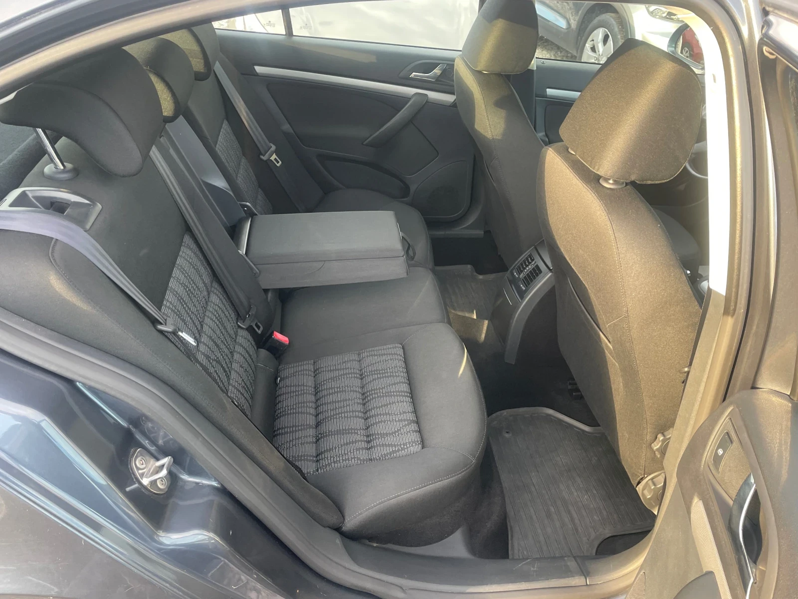 Skoda Octavia 2.0 TDi TOP | Mobile.bg   13