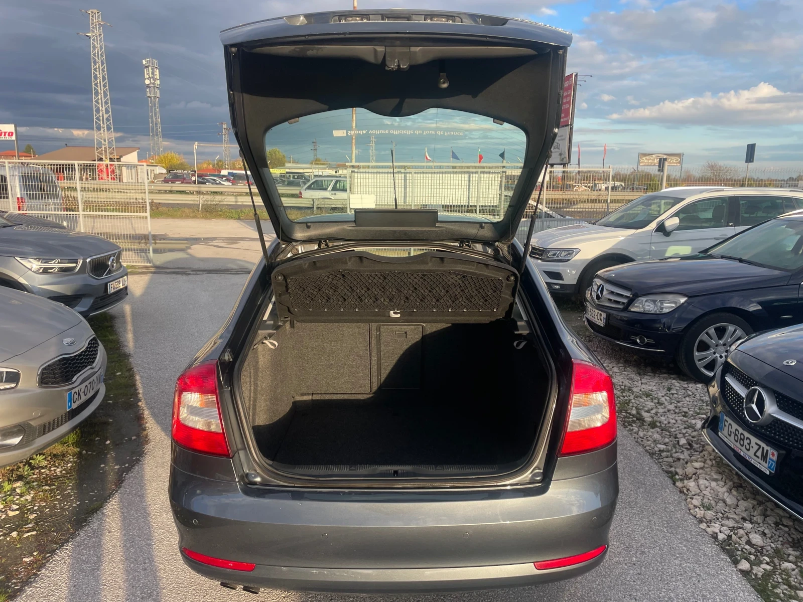 Skoda Octavia 2.0 TDi TOP | Mobile.bg   12
