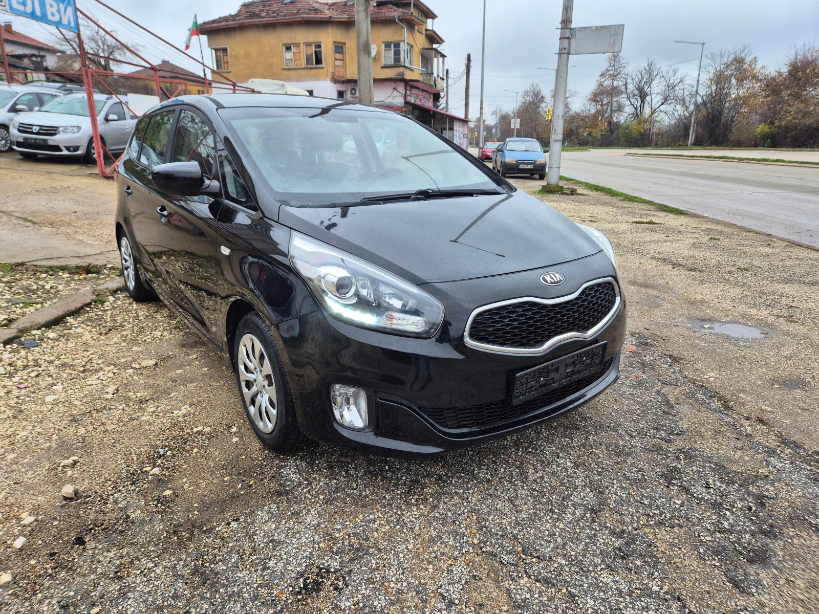 Kia Carens 1.7 CRDI, 7mesta | Mobile.bg   1