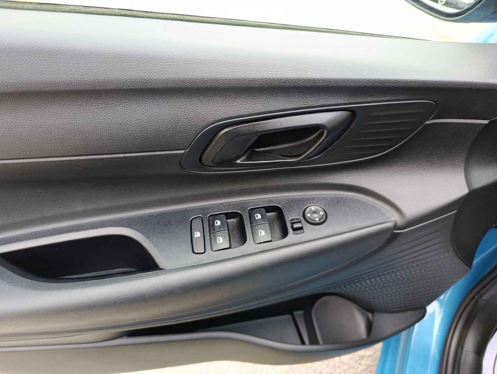 Hyundai I20 85hp Закупен от БГ, снимка 12 - Автомобили и джипове - 53876652