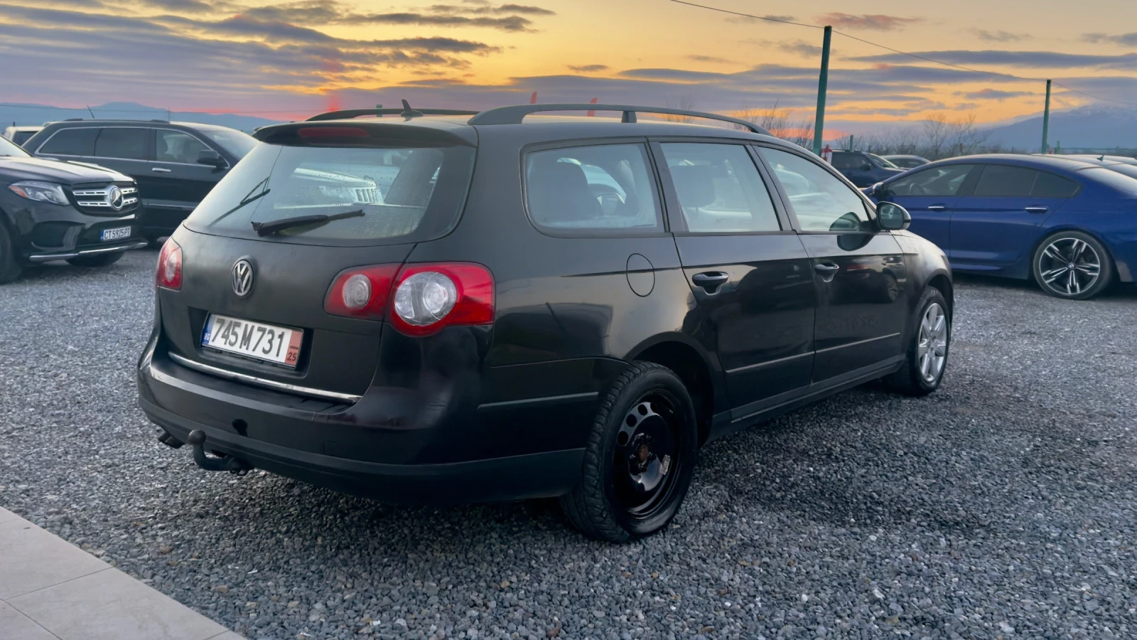 VW Passat * 2.0 TDI* , снимка 4 - Автомобили и джипове - 54042667