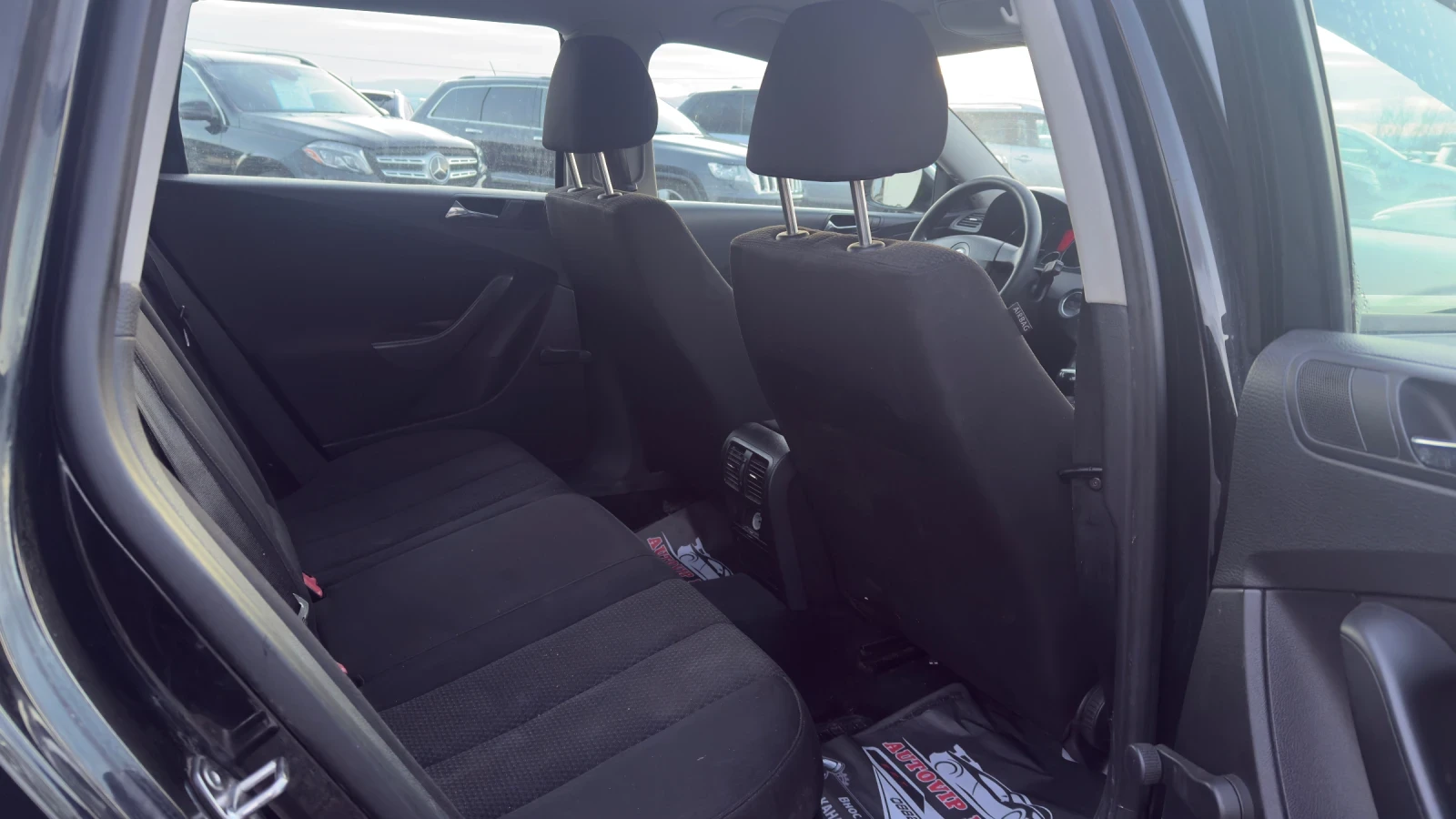 VW Passat * 2.0 TDI* , снимка 12 - Автомобили и джипове - 54042667