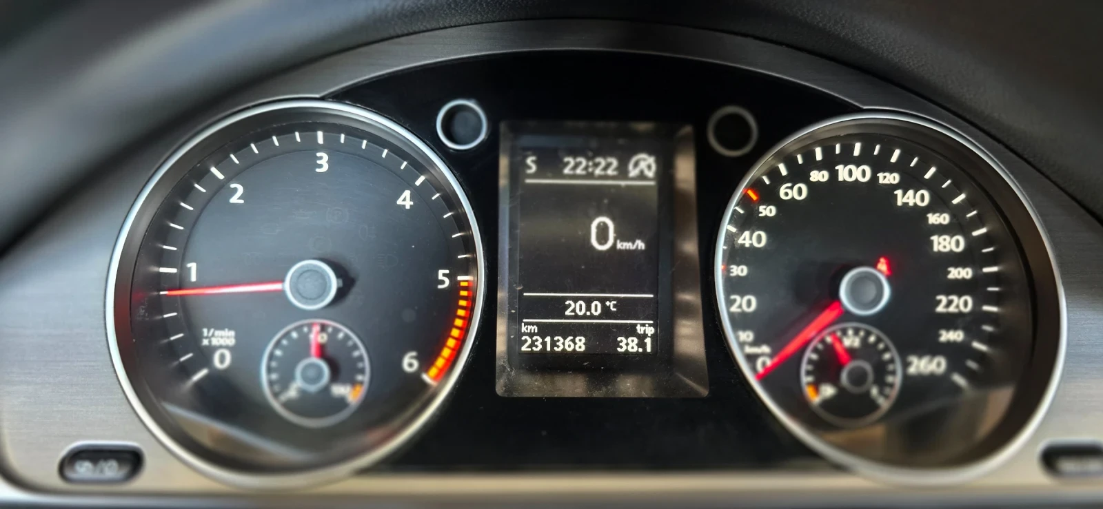 VW Passat 2.0 140hp, снимка 11 - Автомобили и джипове - 54097536