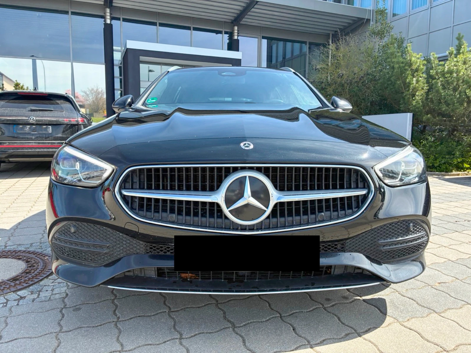 Mercedes-Benz C 300 e T Avantgarde, снимка 6 - Автомобили и джипове - 54280769
