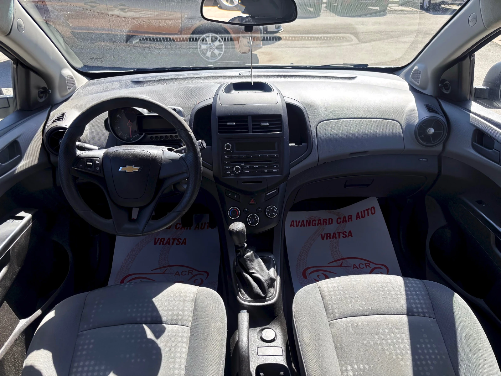 Chevrolet Aveo, снимка 11 - Автомобили и джипове - 54330942