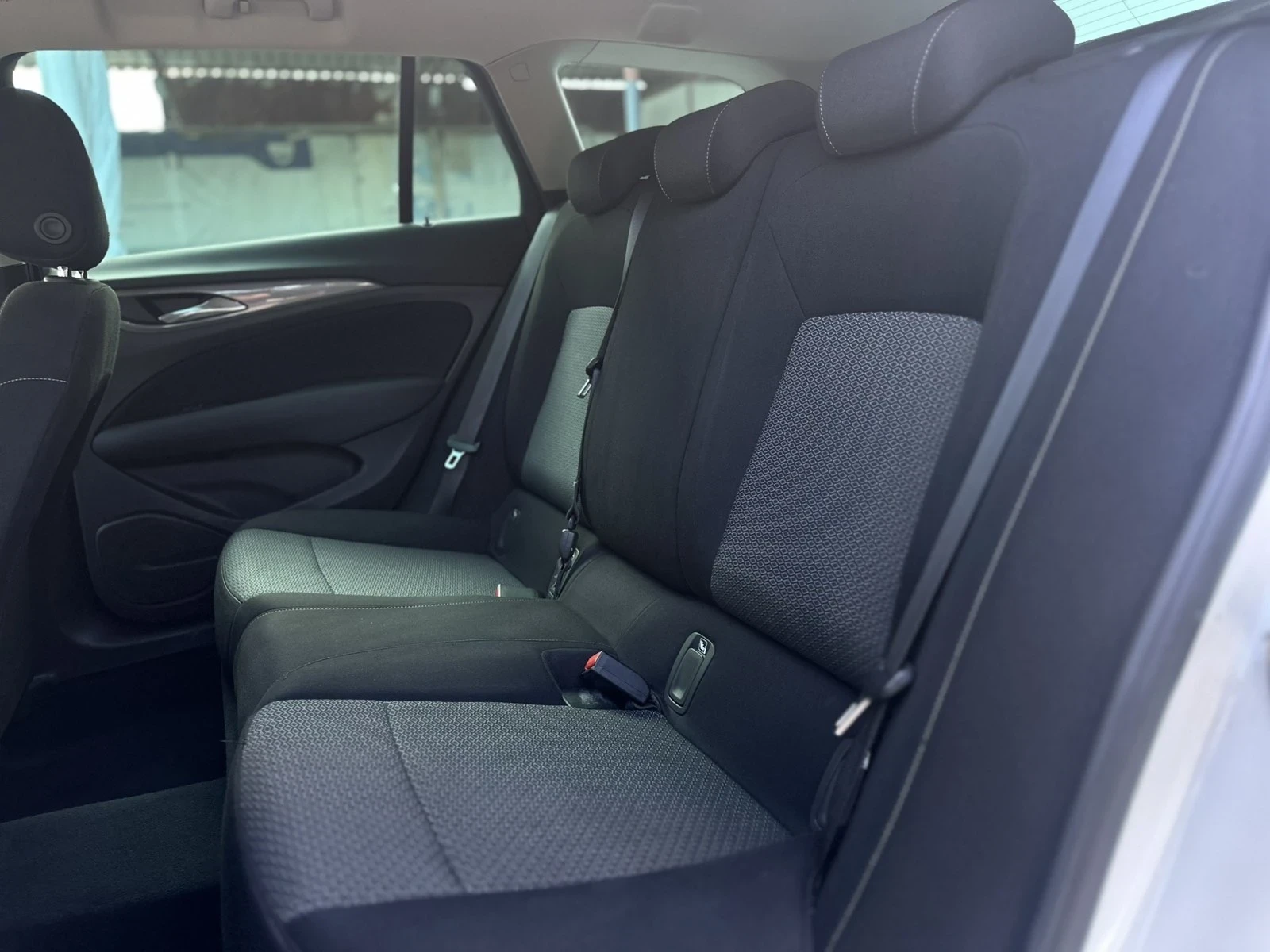 Opel Insignia 1.6 CDTI 136hp. �������� ������/������ | Mobile.bg � ����������� 9