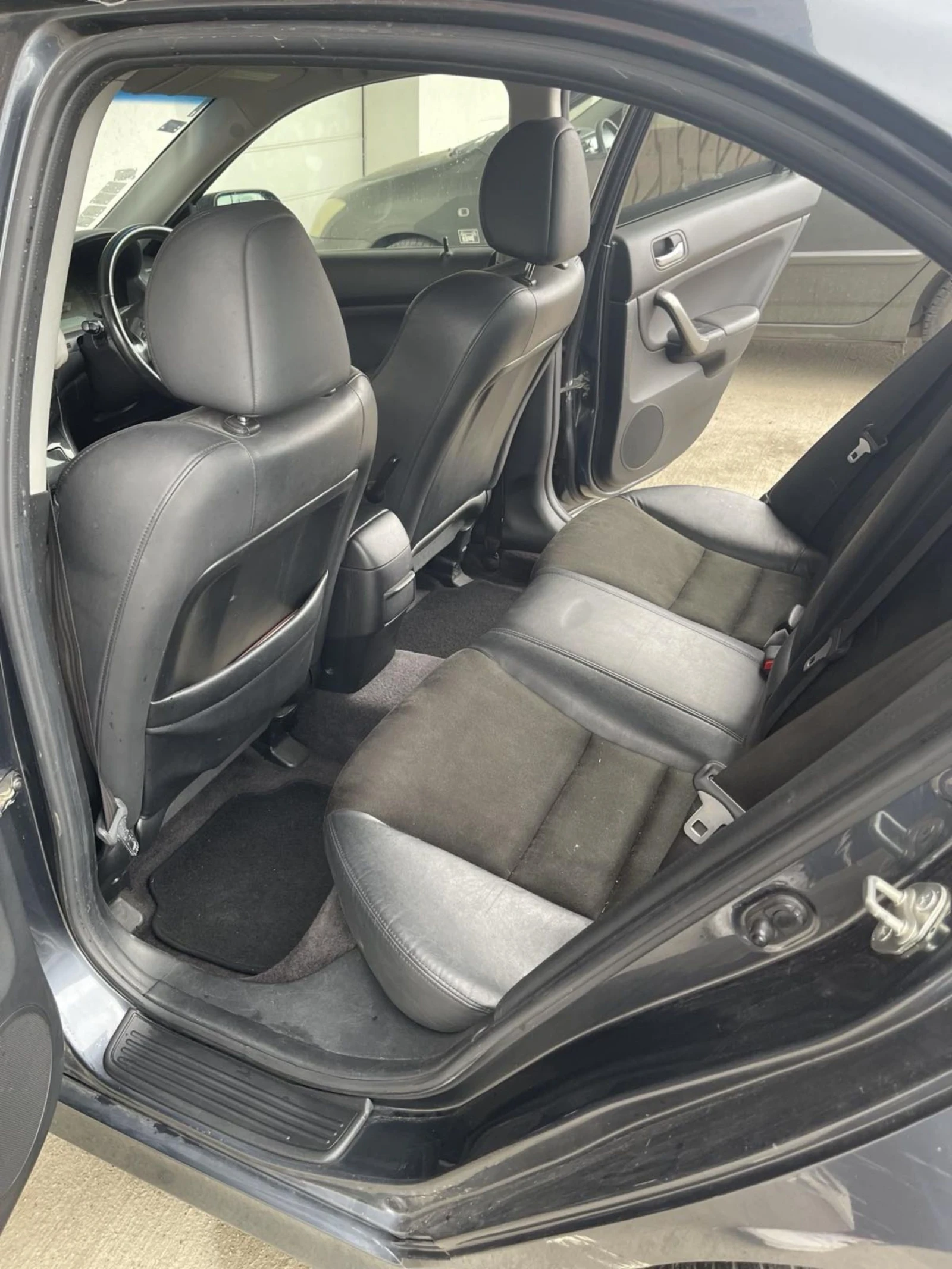 Honda Accord 2.2 SPORT SE, снимка 7 - Автомобили и джипове - 54604629