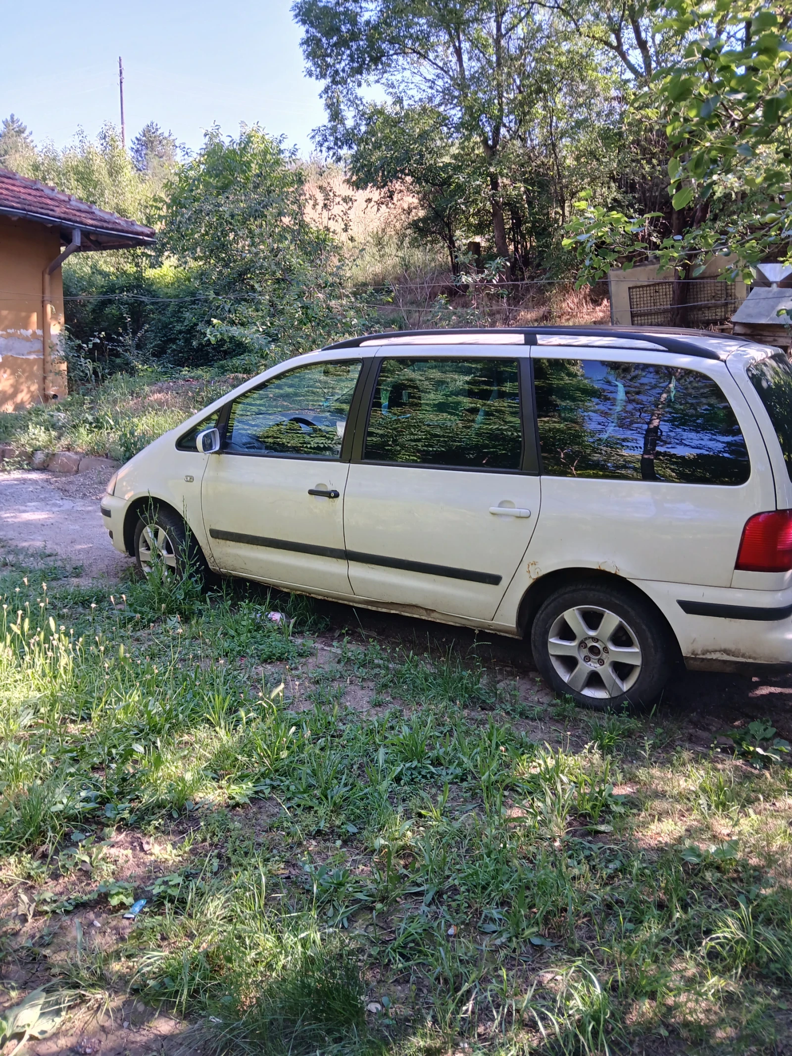VW Sharan 2.0, снимка 2 - Автомобили и джипове - 54854146