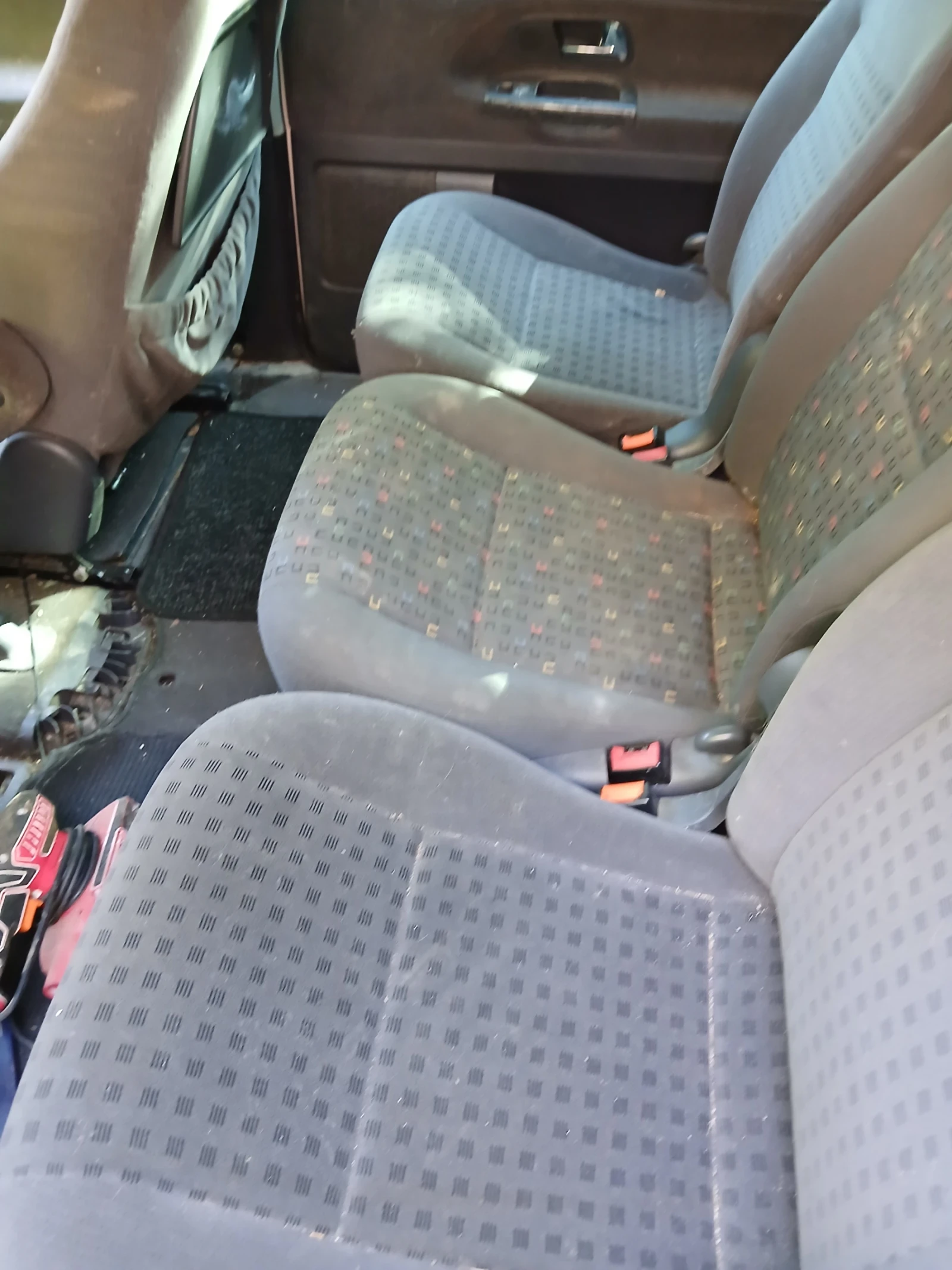 VW Sharan 2.0, снимка 5 - Автомобили и джипове - 54854146