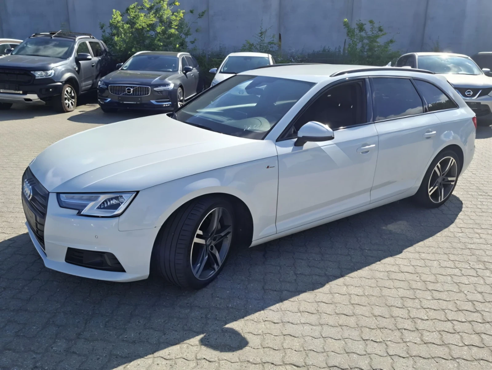 Audi A4 2.0 TDI 190hp | Quattro | S-tronic | Sport, снимка 2 - Автомобили и джипове - 55002747