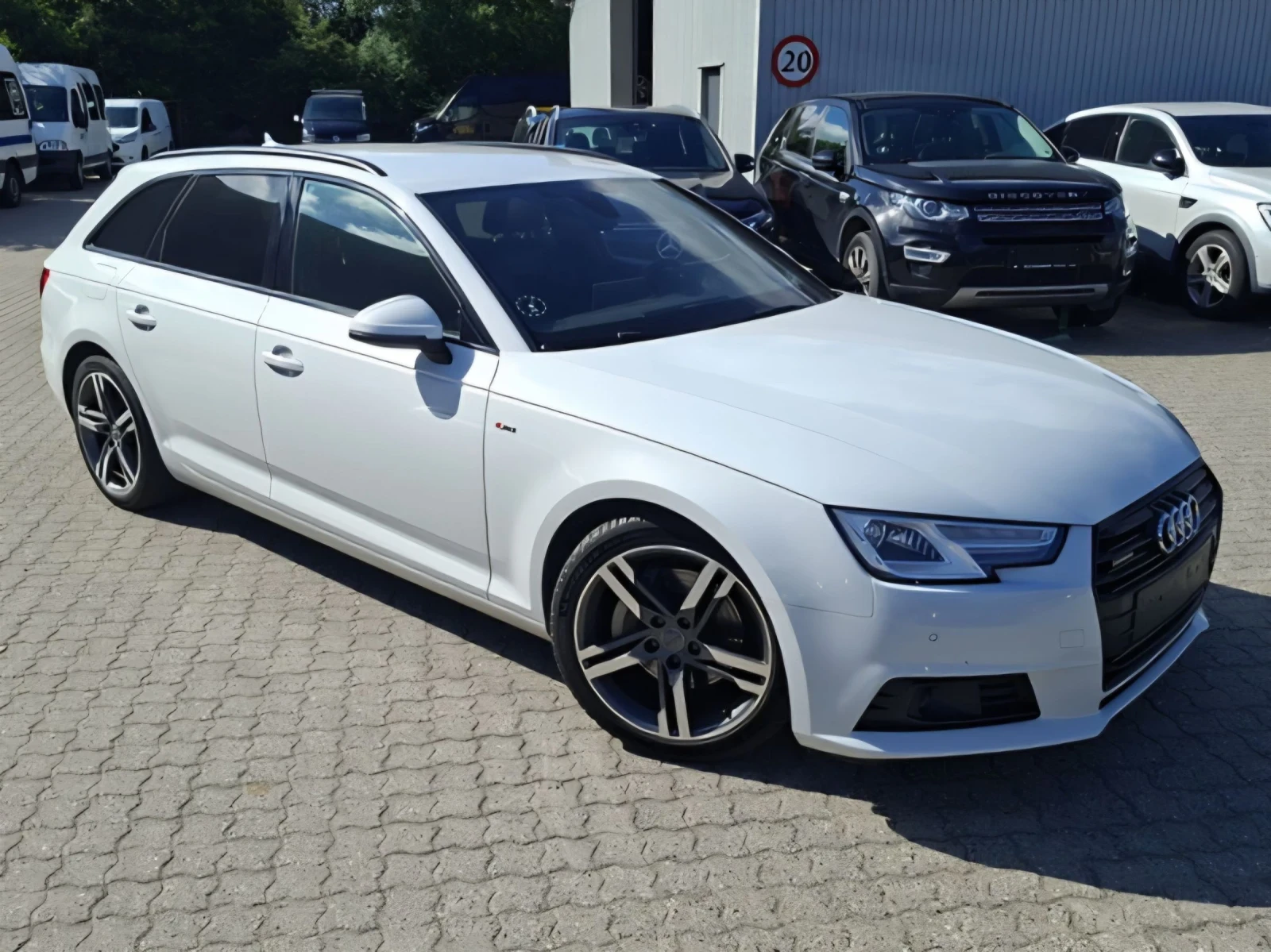 Audi A4 2.0 TDI 190hp | Quattro | S-tronic | Sport