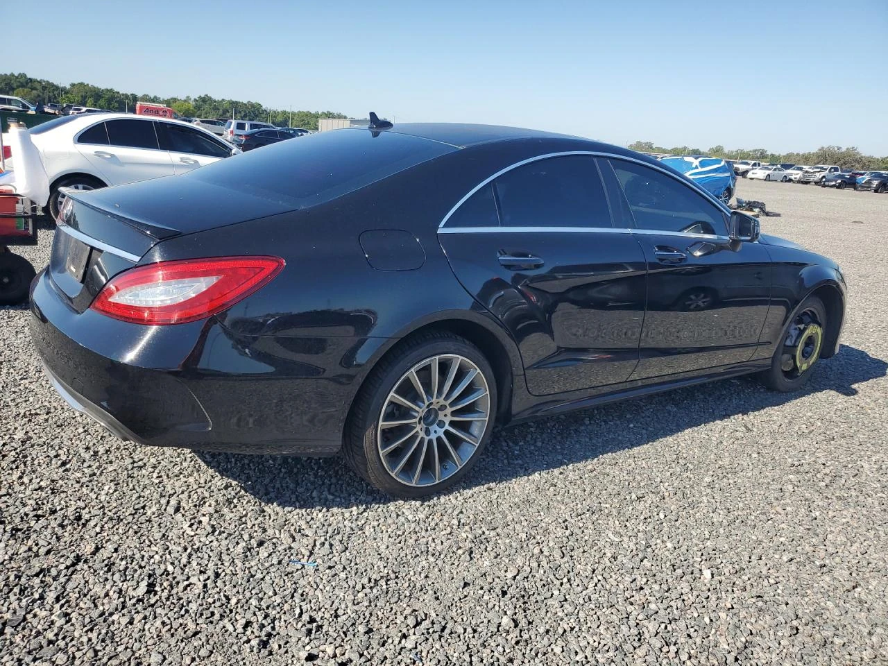 Mercedes-Benz CLS 550 AMG PACK| HARMAN/KARDON| MULTIBEAM| KEYLESS, снимка 3 - Автомобили и джипове - 55041263