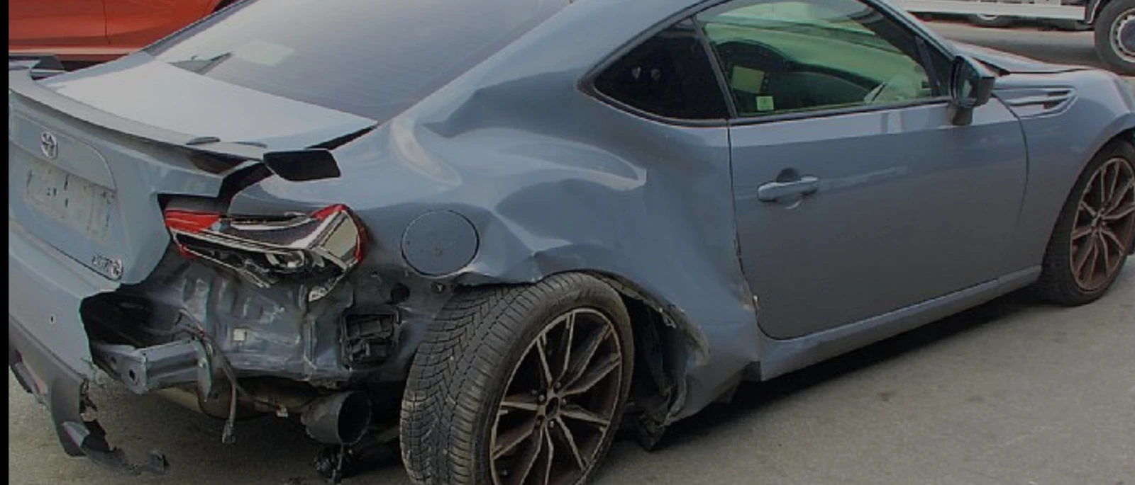 Toyota GT86 2.0i BOXER, снимка 3 - Автомобили и джипове - 55281976