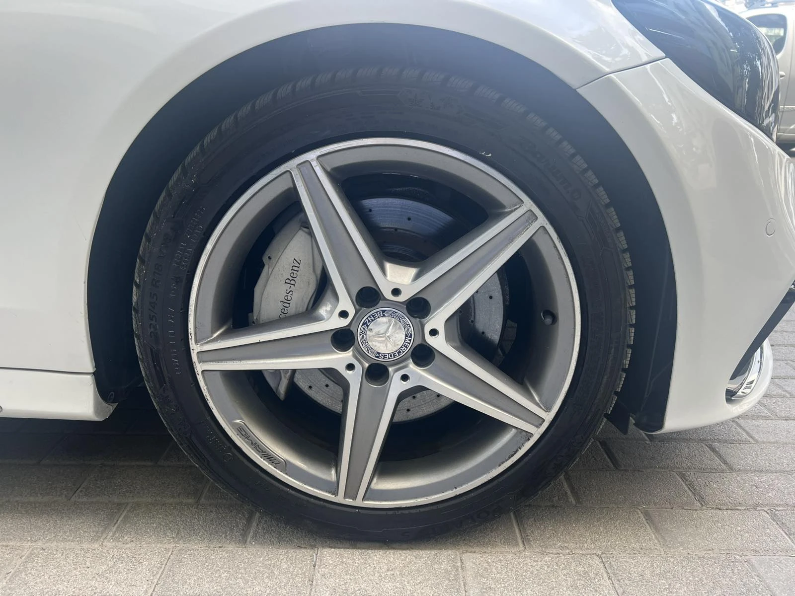 Mercedes-Benz C 300 AMG, 4MATIC, снимка 17 - Автомобили и джипове - 55803776