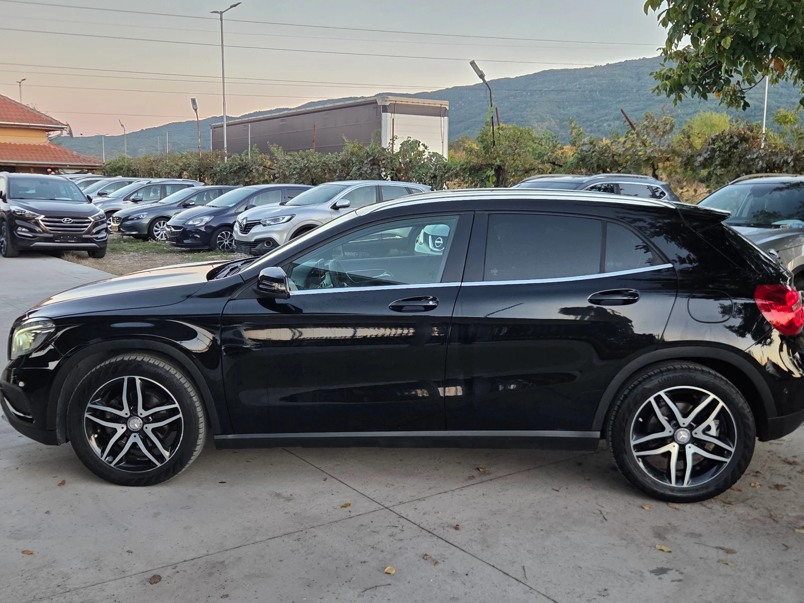 Mercedes-Benz GLA 180 1.5 DCI* * ������ � �� ����� - ����* KAMERA* LED-X | Mobile.bg � ����������� 8