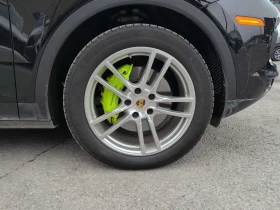 Porsche Cayenne * E Hybrid * CARFAX * BOSE * ОБДУХВАНЕ * ПАНОРАМА - 34700 € / 67867.30 лв. - 96065207 7