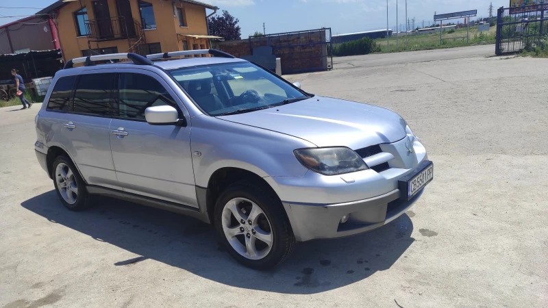 Mitsubishi Outlander Бензин Газ , снимка 4 - Автомобили и джипове - 47440061