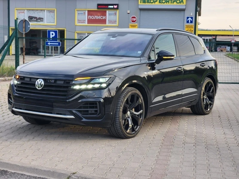 VW Touareg 3.0D R-line BLACK EDITION Full, снимка 1 - Автомобили и джипове - 47554498